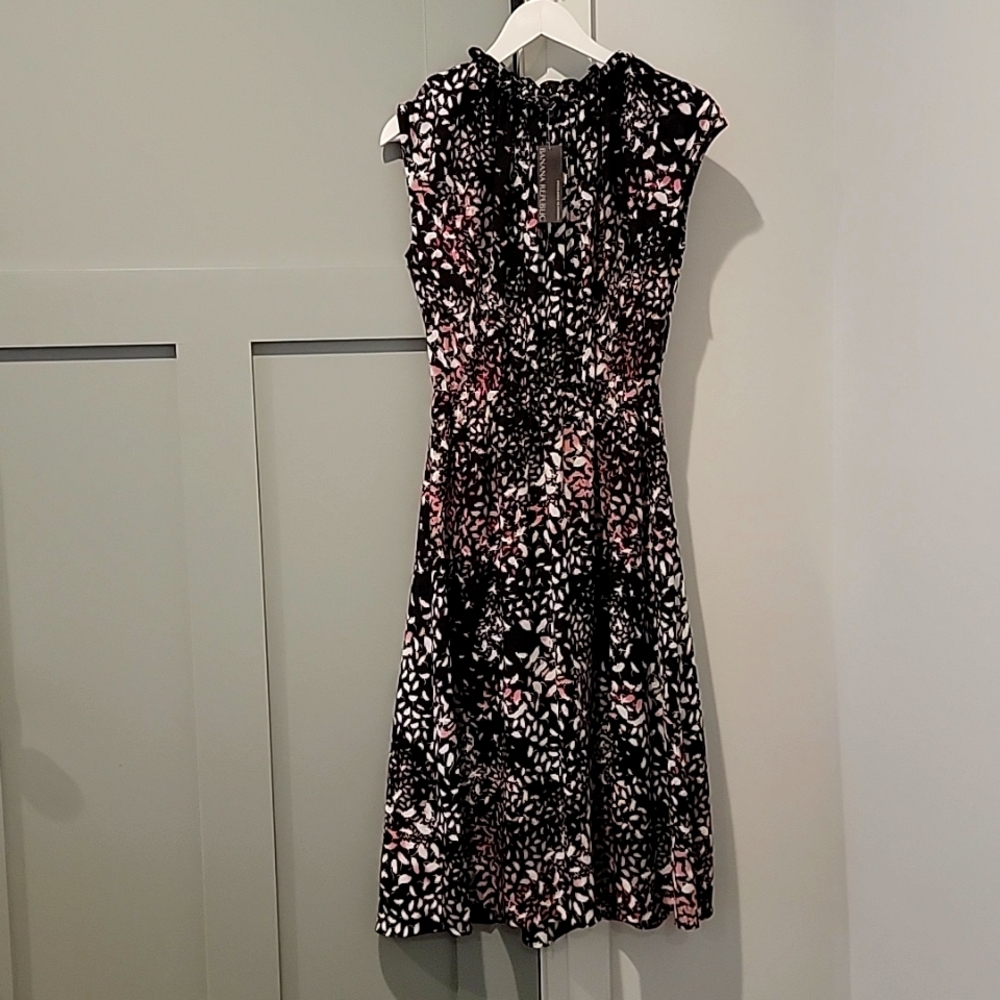 NWT Banana Republic Size 4 Print Midi Dress